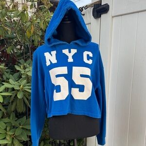 Nyc crop hoodie lg